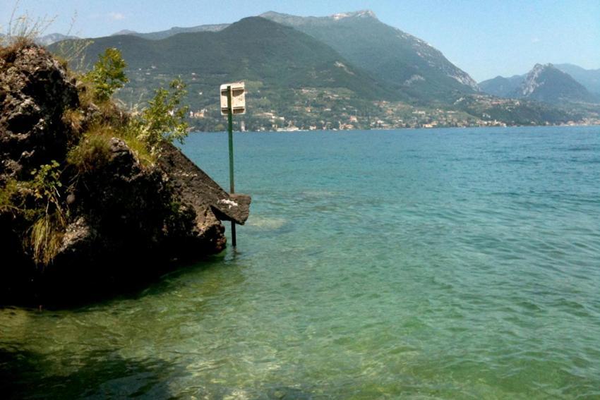 Punta Del Corno Agriturismo San Felice del Benaco Exterior foto